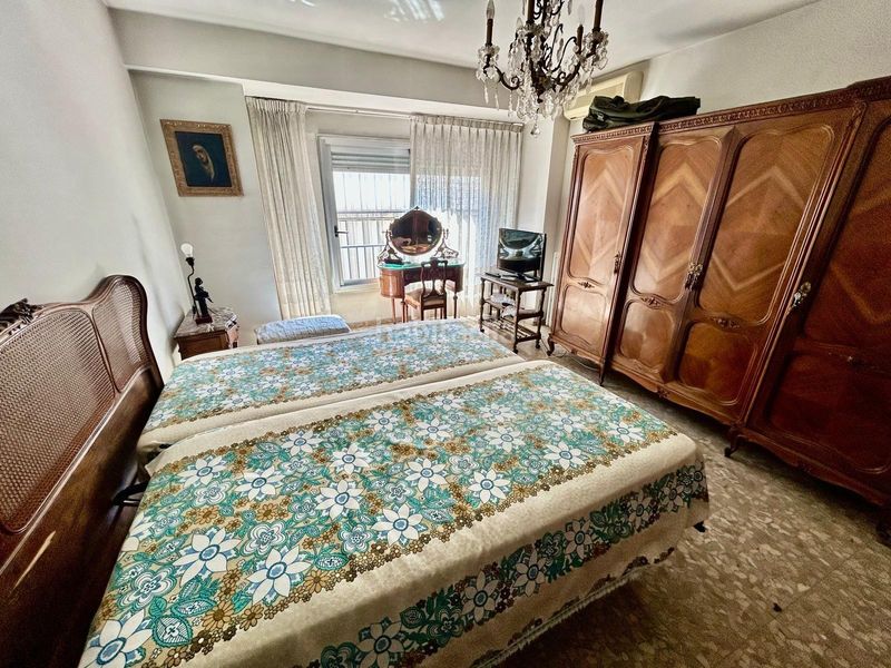 Foto 646e7e47-18e2-43bc-acec-05e35980c875. Pis amb aparcament a Exposició Valencia