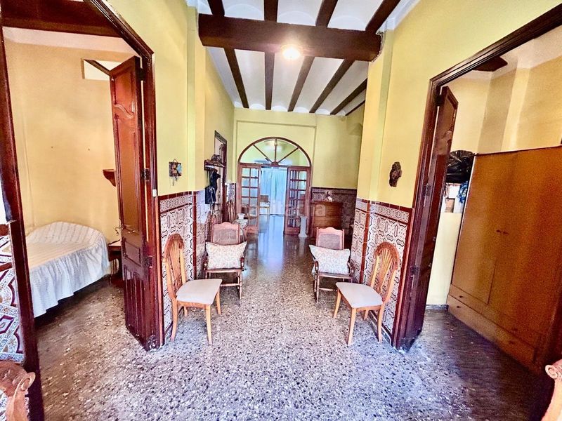 Foto fb6aef58-8f6b-48ee-be6e-1958654d0b06. Casa a Albal