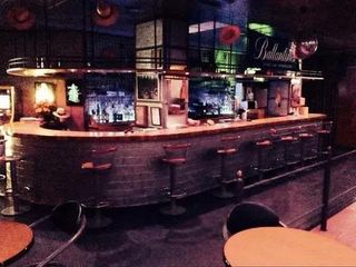 Local Comercial a Barrio de Patraix. Oportunidad de inversión se vende  local comercial en patraix.