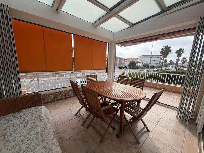 Foto 39a6ee11-ffb9-4364-8774-bedb698f904b. Casa adossada amb calefacció aparcament a Oliva playa Oliva
