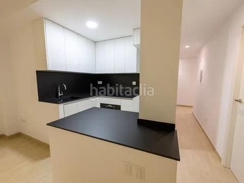 Foto 423976dc-449d-4944-a084-563333b429da. Pis a El Carme Valencia