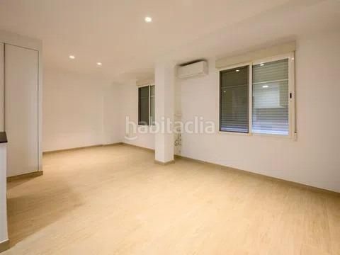 Foto 98d274e0-f142-4895-a2e5-d807f36b8810. Pis a El Carme Valencia