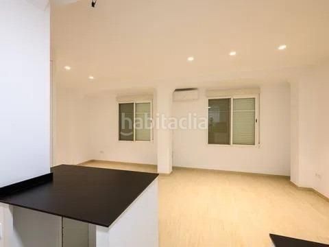 Foto b01cf4fc-688e-4c66-99c4-09157a9bde72. Pis a El Carme Valencia
