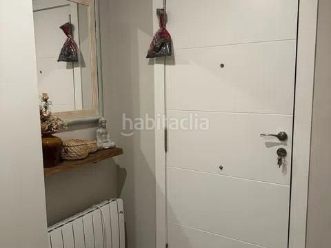 Foto a98c35dc-2af0-43d6-9bc0-050df242c03f. Pis amb calefacció aparcament a Barrio Benicalap Valencia