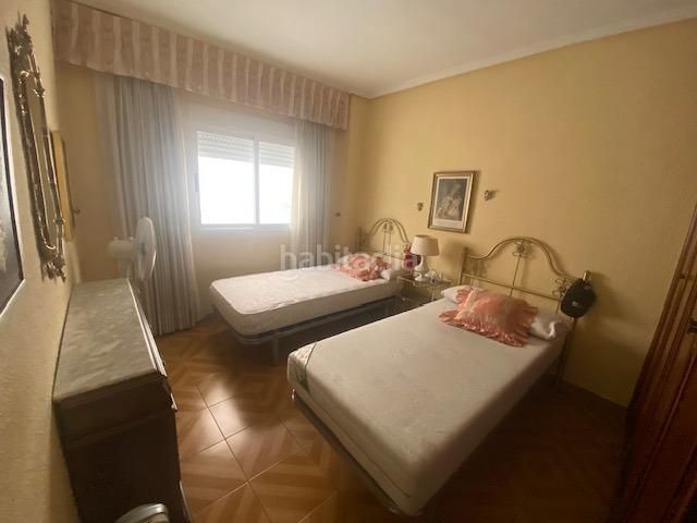 Foto 126ed082-6e5c-40f6-9384-c91e8d55a345. Pis a Mont Olivet Valencia