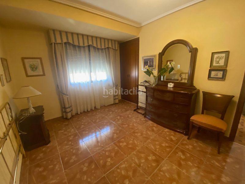 Foto 6f81f200-6ccd-4225-b20d-4f8ace66ba1d. Pis a Mont Olivet Valencia