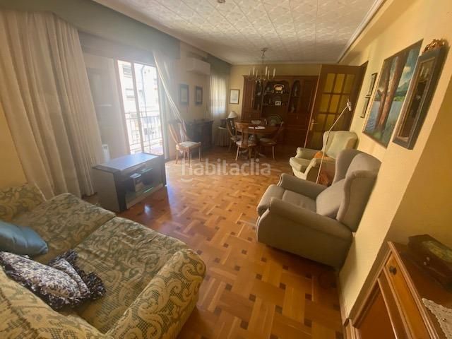 Foto a357f666-0759-4075-9291-c51f04c86960. Pis a Mont Olivet Valencia