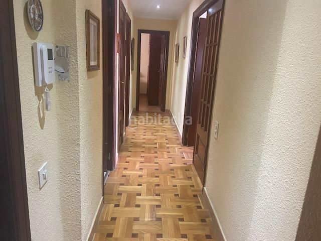 Foto ab8d1683-d462-4ff3-8141-1cc7a027f2a2. Pis a Mont Olivet Valencia