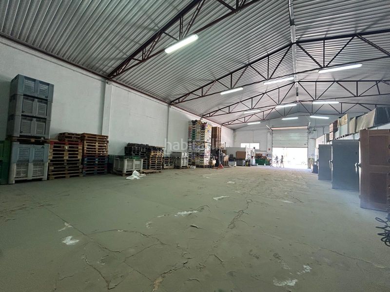 Foto bde640e5-324f-44fa-9d7b-376bdd09a20a. Nau industrial a Beniparrell
