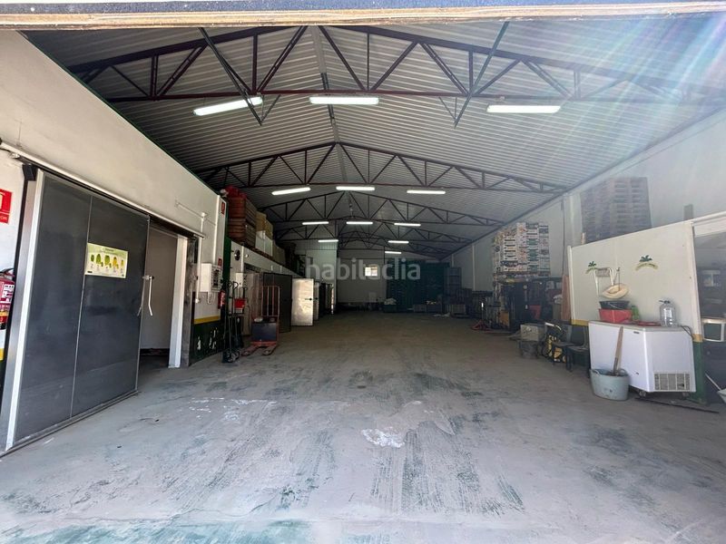 Foto c6503297-1271-4c6a-8447-5223b1083cc1. Nau industrial a Beniparrell