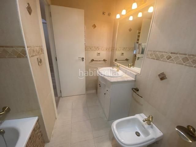 Foto 587ccde8-d57e-41ed-b3e4-50b03628a5f6. Piso en Barrio de Patraix Valencia