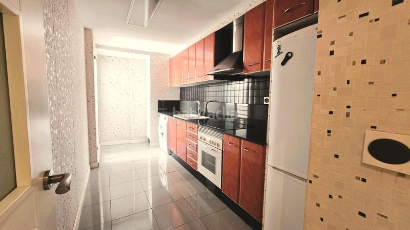 Foto 79b2a9a5-bda9-4d90-a126-b1313a02eac9. Piso en Barrio de Patraix Valencia