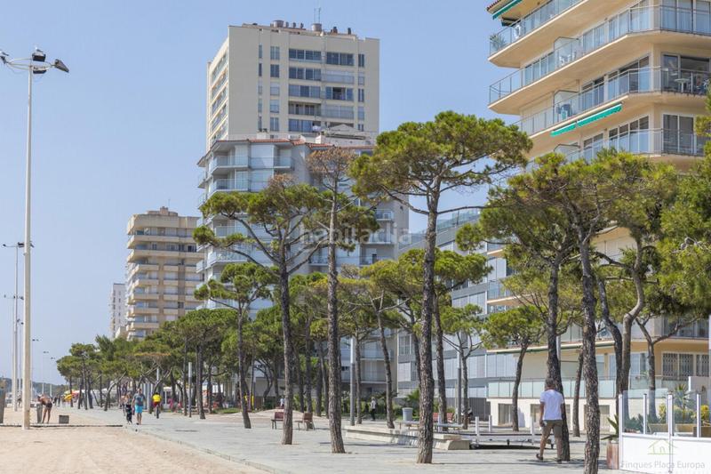 Foto 14a1a453-bc18-433d-87bc-d085d62b3a48. Aparcament cotxe a Fenals Platja d´Aro