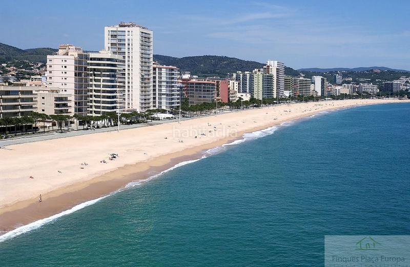 Foto a641be93-7dad-4bdc-a359-9baf9a33a291. Aparcament cotxe a Fenals Platja d´Aro