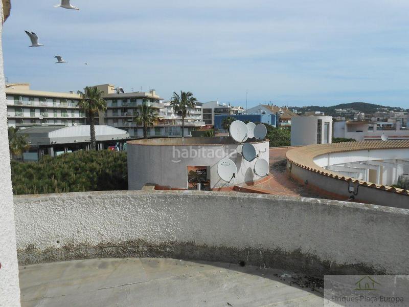 Foto 57d9dc9c-a572-40b0-840b-d8cd1b52d22e. Local comercial a Centre-Platja Platja d´Aro