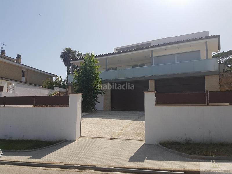 Foto 0a1c9c61-fca5-4740-ac1d-09d8b8d5c4f5. Casa  en Cabanyes-Mas Ambrós-Mas Pallí Calonge