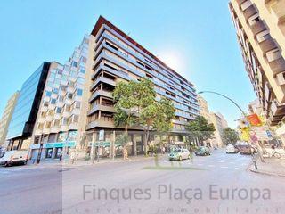 Local Comercial a Centre-Barri Vell. Gironalocal