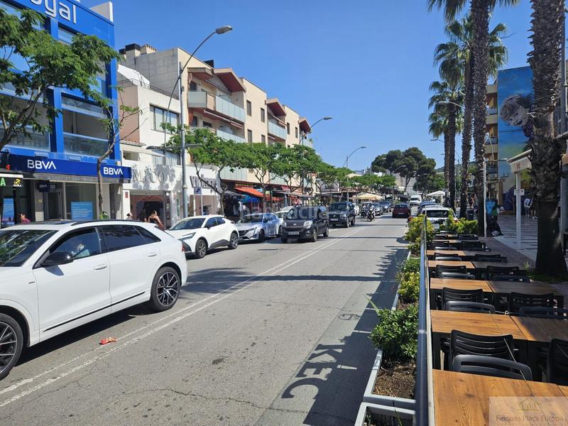 Foto 9af18212-8b17-44a7-af36-613c34766421. Alquiler local comercial platja darolocal en Fenals Platja d´Aro