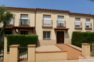 Casa a Los Pinos-Politur. Platja darocasa
