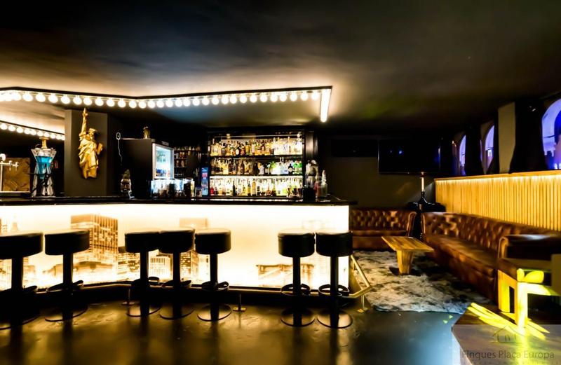 Foto dc616596-a546-4757-8e1d-2f28feeea619. Traspàs local comercial a costa brava 3 a Centre-Platja Platja d´Aro