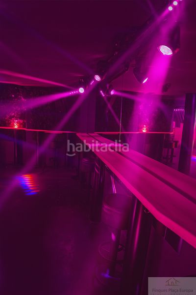 Foto 4e4d1372-da4e-4d3c-a0ab-8c0fe46b28ae. Traspaso local comercial en costa brava 3 platja darolocal en Platja d´Aro