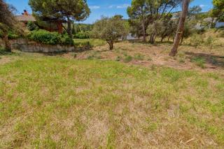 Residential Plot in Poble. Calongeterreno