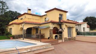 Haus in Castell d´Aro. Sagarocasa