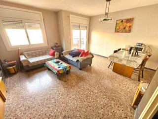 Appartement in Fenals. Platja daroapartamento