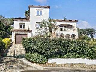 House in Los Pinos-Politur. Platja darocasa