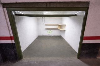 Autoparkplatz in Centre-Platja. Platja darogaraje