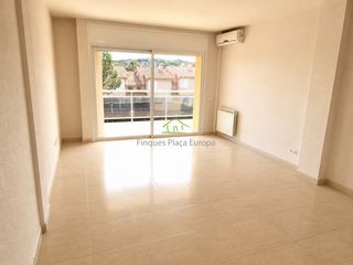 Apartamento en Fenals. Platja daroapartamento