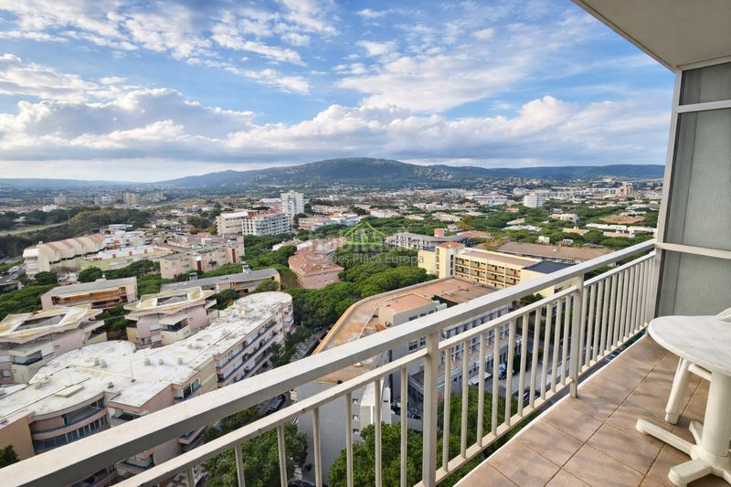 Foto 74885c38-ba86-44ea-861d-c0c9ce47d237. Appartement in Centre-Platja Platja d´Aro
