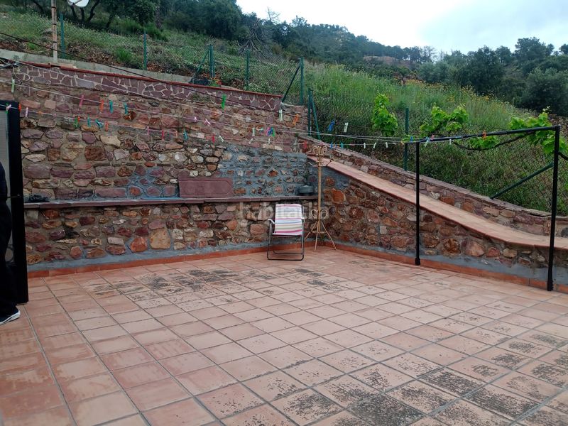 Foto 1537128d-95e0-463a-85fb-32b712c4a144. Casa amb aparcament a Chóvar