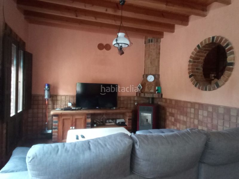 Foto 3d3e63a8-292d-4432-a0ac-1758317d94ba. Casa amb aparcament a Chóvar