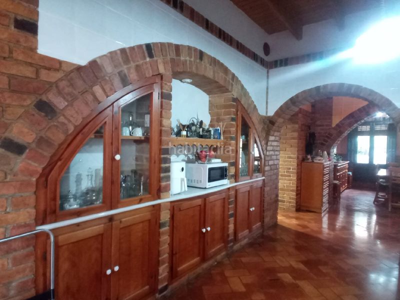 Foto aff07f58-cb64-45fe-9784-8d7f1966cbf4. Casa amb aparcament a Chóvar