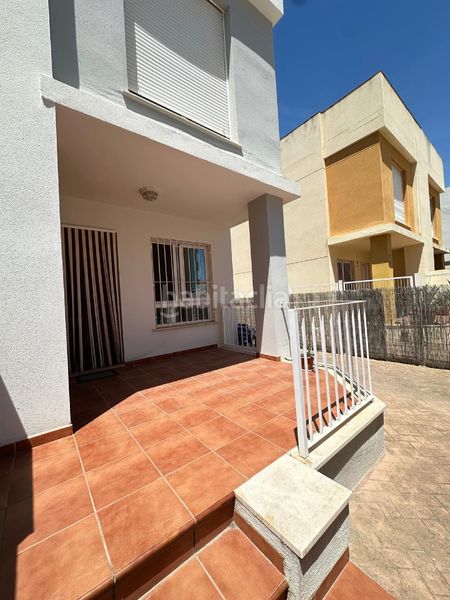 Foto 44379f60-7244-46d6-824e-9ab99eec30ef. Casa adossada amb aparcament a Moncófar Playa Moncofa