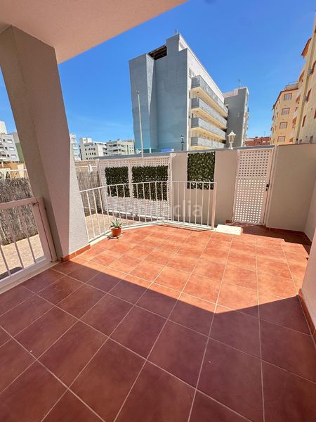 Foto aa96a19d-7e06-478d-8055-eab96247f792. Casa adossada amb aparcament a Moncófar Playa Moncofa