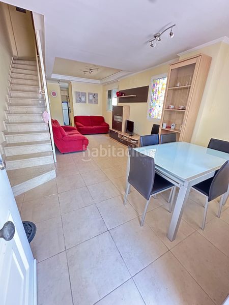 Foto b36b17df-f700-4b55-be0b-90d7f9267b4c. Casa adossada amb aparcament a Moncófar Playa Moncofa