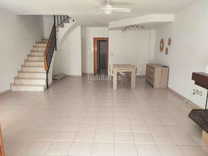 Foto cb88c2fb-4ef2-423c-8f93-0fbf21f057d0. Casa adossada amb aparcament a Moncófar Playa Moncofa