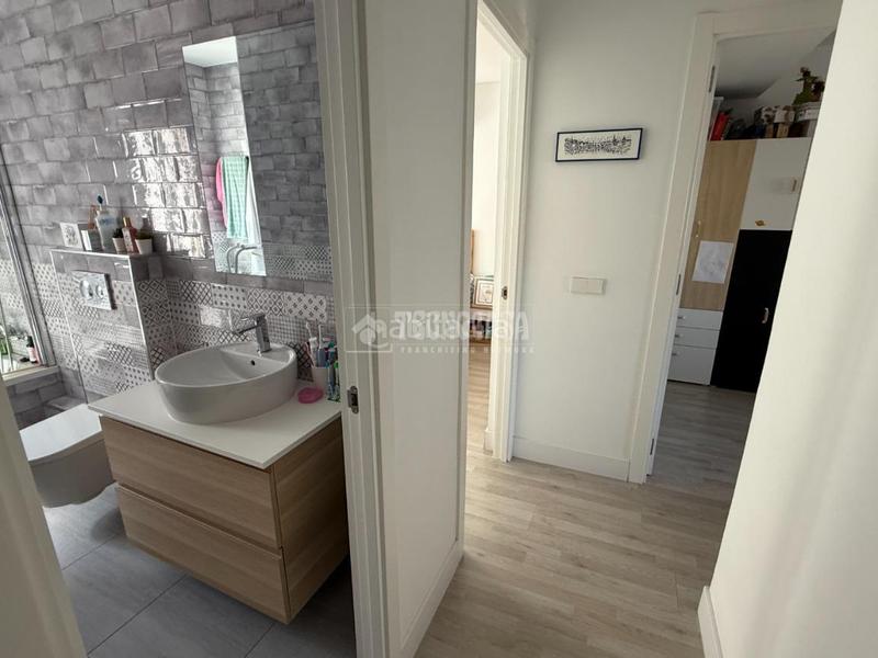 Foto 6f2d901b-9d66-443f-9e02-dc8ae380457a. Etagenwohnung mit heizung in La Paz Madrid