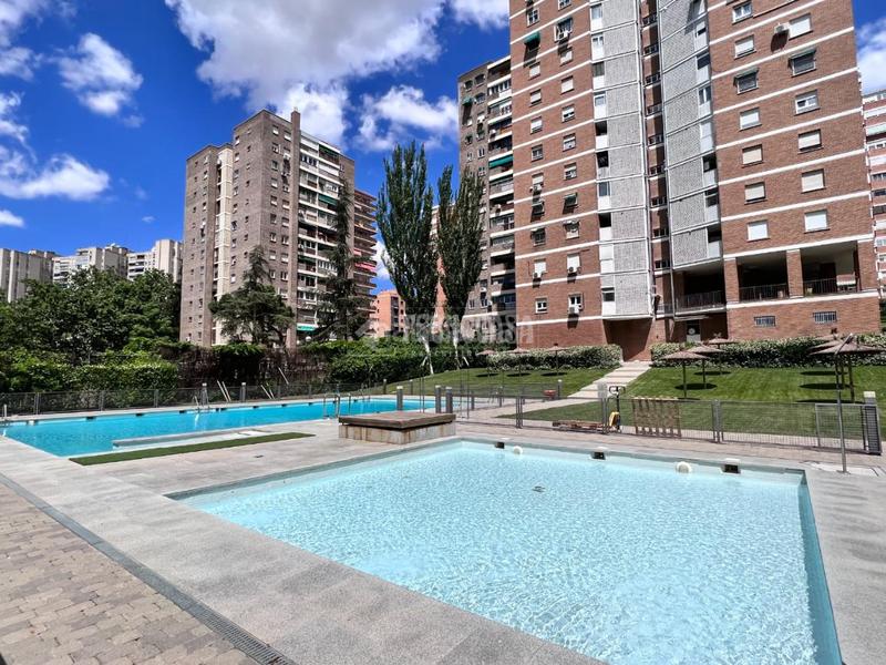 Foto 24017478-bb41-43bd-8f91-99d1ebce1bc3. Etagenwohnung mit heizung in La Paz Madrid