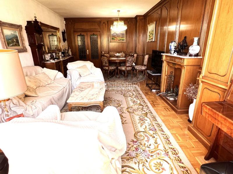 Foto bdc49160-a27f-405a-9176-4d7b747b76fd. Etagenwohnung mit heizung in La Paz Madrid