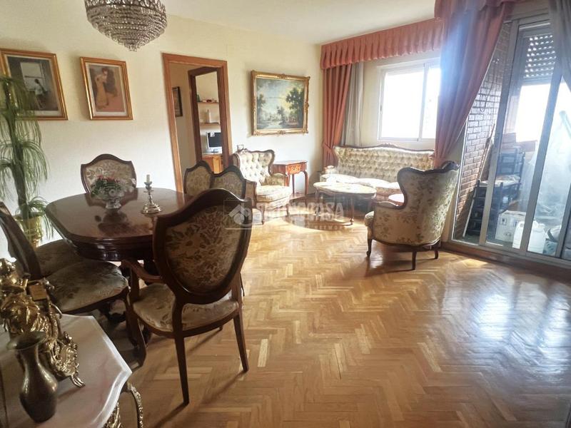 Foto 96852992-2f99-4348-bb16-09a6edf78bda. Appartement avec chauffage dans La Paz Madrid
