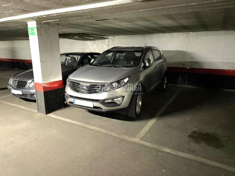 Foto 5777bf5e-20ee-41f7-b3b9-0b1761afe3ac. Pis amb piscina a La Paz Madrid