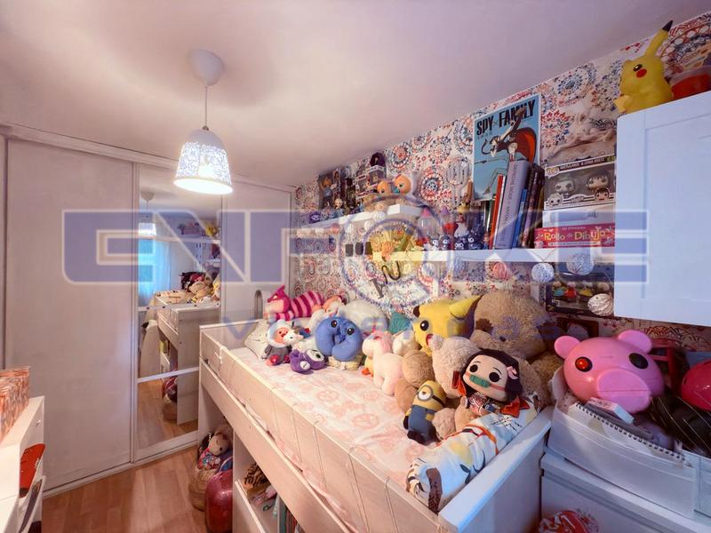 Foto b68e4f43-5776-46a0-af1a-f79fb3a9a949. Etagenwohnung mit heizung in Fontarrón Madrid