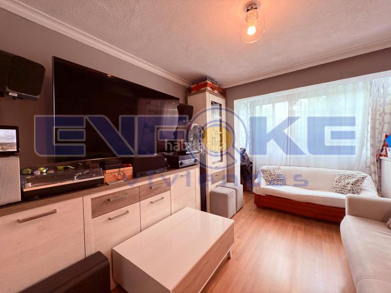 Foto cae331a6-2e3f-4b78-9796-d588a44da3ae. Etagenwohnung mit heizung in Fontarrón Madrid