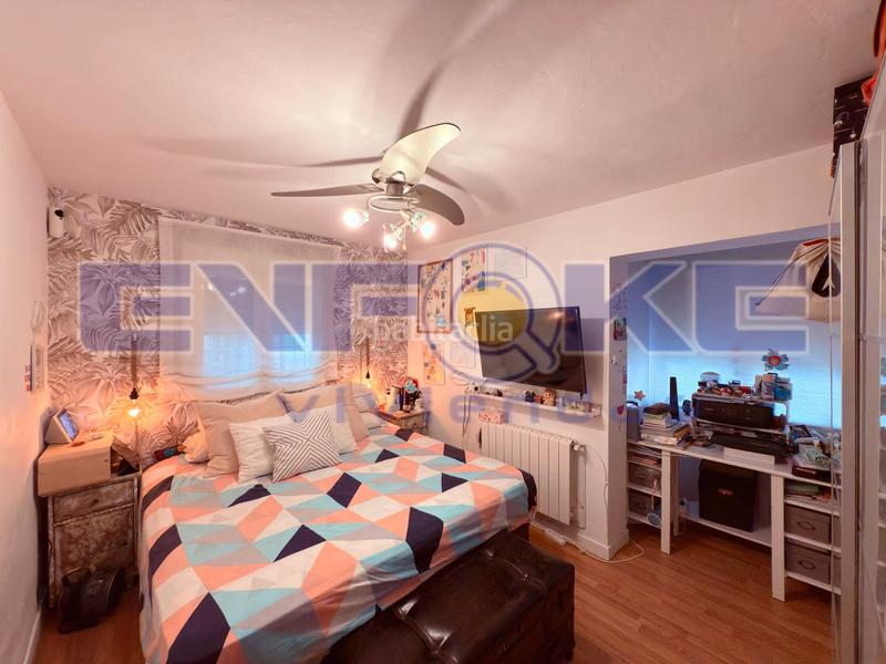 Foto d13b7460-68be-4d02-bb1f-266c39ec1810. Flat with heating in Fontarrón Madrid