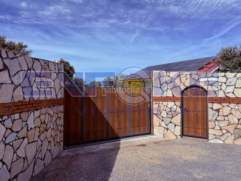 Foto b1519008-e3b1-4042-a634-bda84c7d0948. Casa con camino riscaldamento parcheggio piscina in Maello