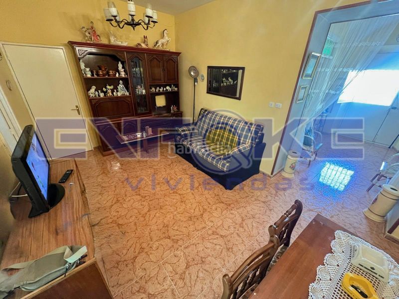 Foto b2e9ab84-214d-477c-8353-a82429f4ee79. Casa a Benquerencia de la Serena