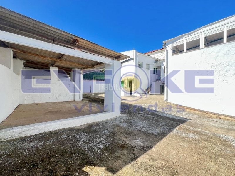 Foto b6f8dbae-2346-40df-a54e-e82caa2b98c2. Casa a Benquerencia de la Serena